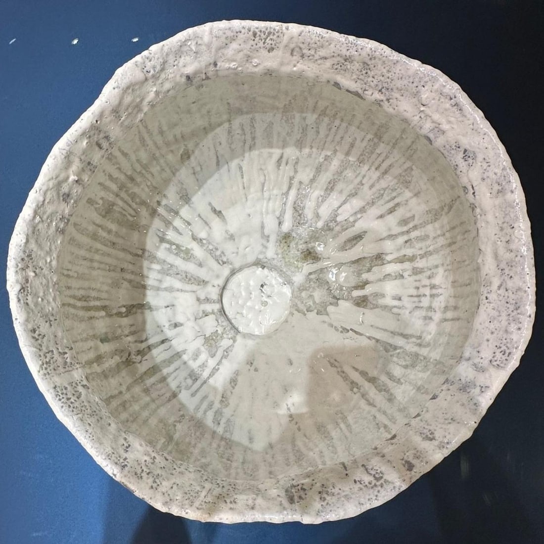 Jon Tierney, Contemporary, Large Modern Moon Jar, Glazed Ceramic, White and Blue - 5