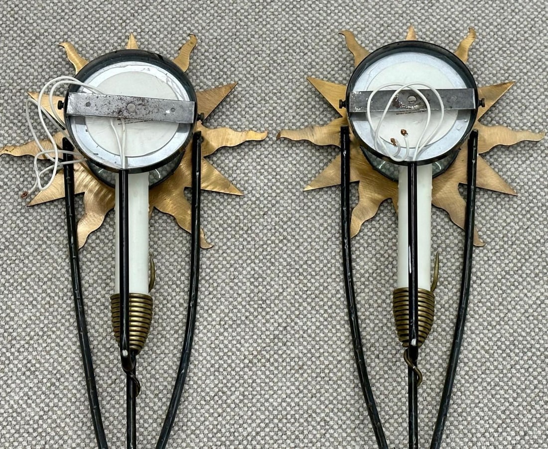 French Mid-Century Modern, Wall Sconces, Sunburst Motif, Brass, France, 1960s - 4