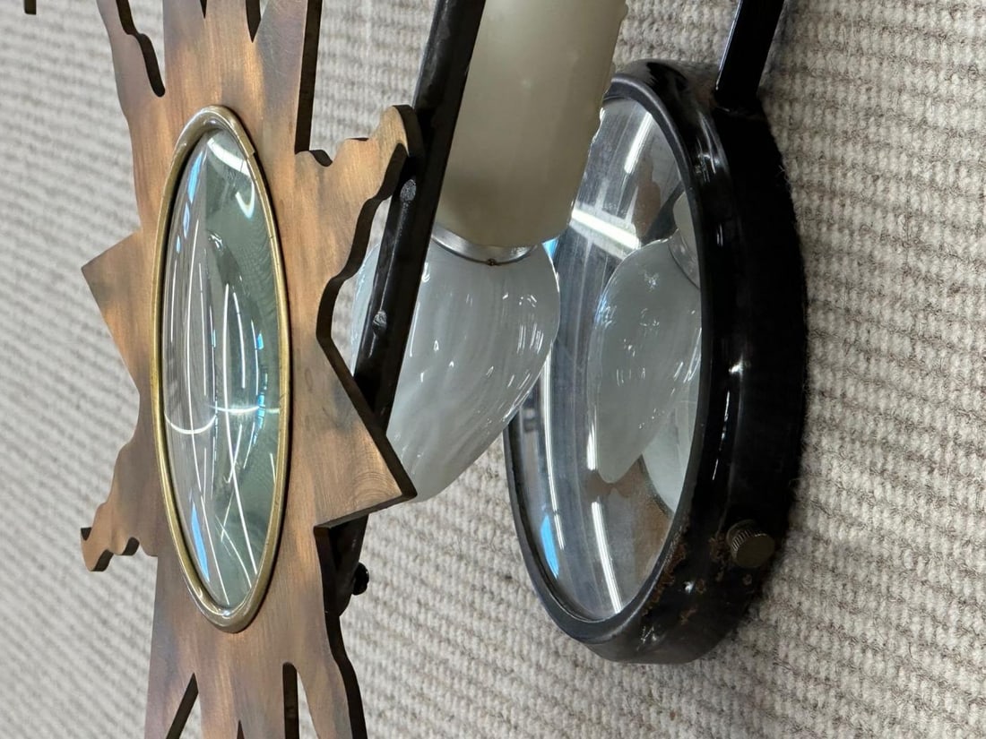 French Mid-Century Modern, Wall Sconces, Sunburst Motif, Brass, France, 1960s - 8