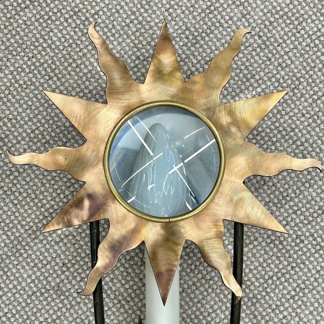 French Mid-Century Modern, Wall Sconces, Sunburst Motif, Brass, France, 1960s - 9