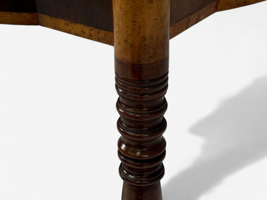 American Sheraton, Mahogany, Tulipwood, Serpentine Inlaid Card Table, USA, 1810 - 10