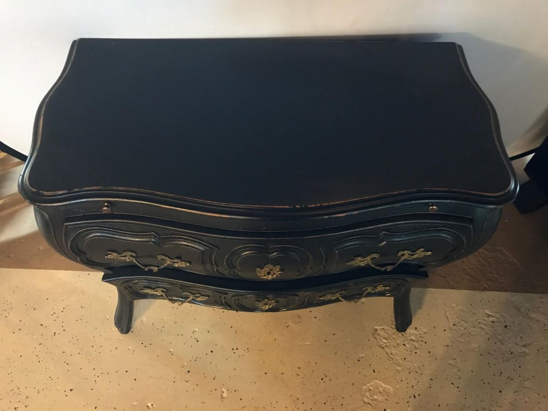 Black Distressed Bombe Commode with Bronze Mounts and Pull-Out Tray Top - 4