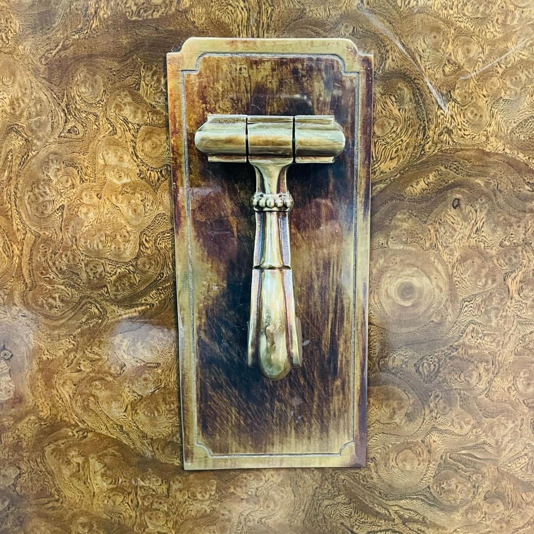 Pair Mid-Century Modern Mastercraft Nightstands, Floating Cabinets in Elm, Brass - 12