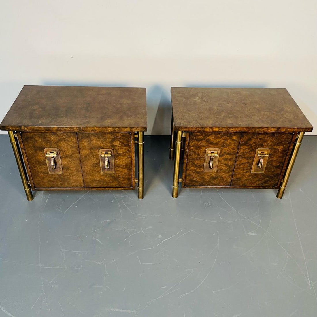 Pair Mid-Century Modern Mastercraft Nightstands, Floating Cabinets in Elm, Brass - 4