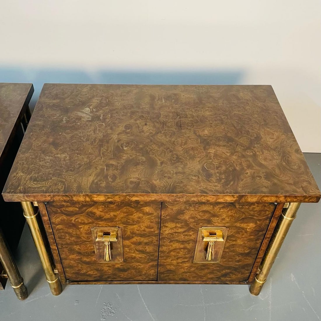 Pair Mid-Century Modern Mastercraft Nightstands, Floating Cabinets in Elm, Brass - 7