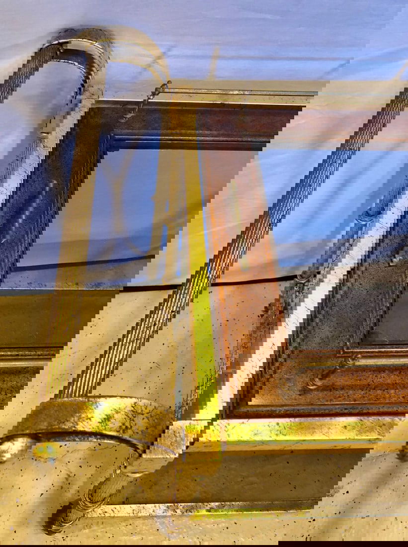 Hollywood Regency Two-Tier Serving Cart in a Faux Marbleized Design - 5