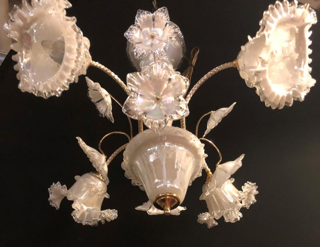 Italian Murano Glass Tulip Form Chandelier - 12