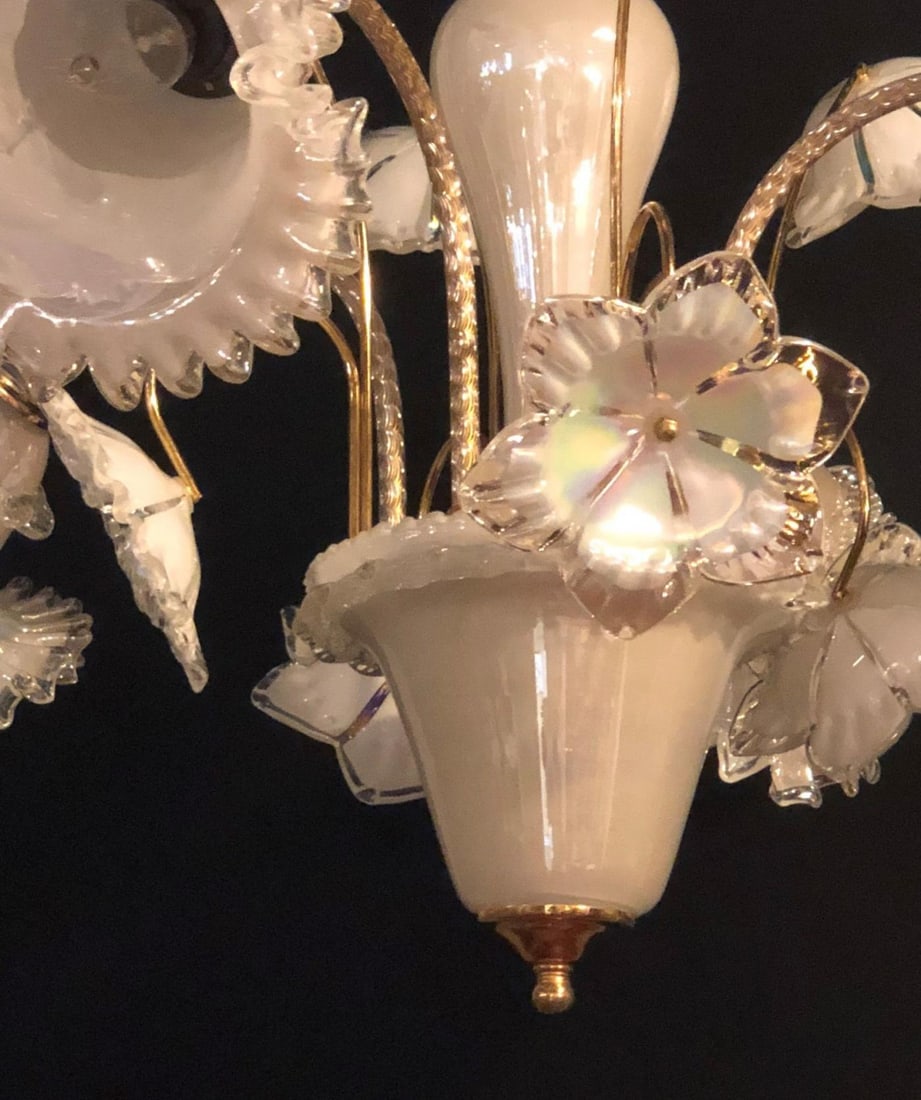 Italian Murano Glass Tulip Form Chandelier - 5