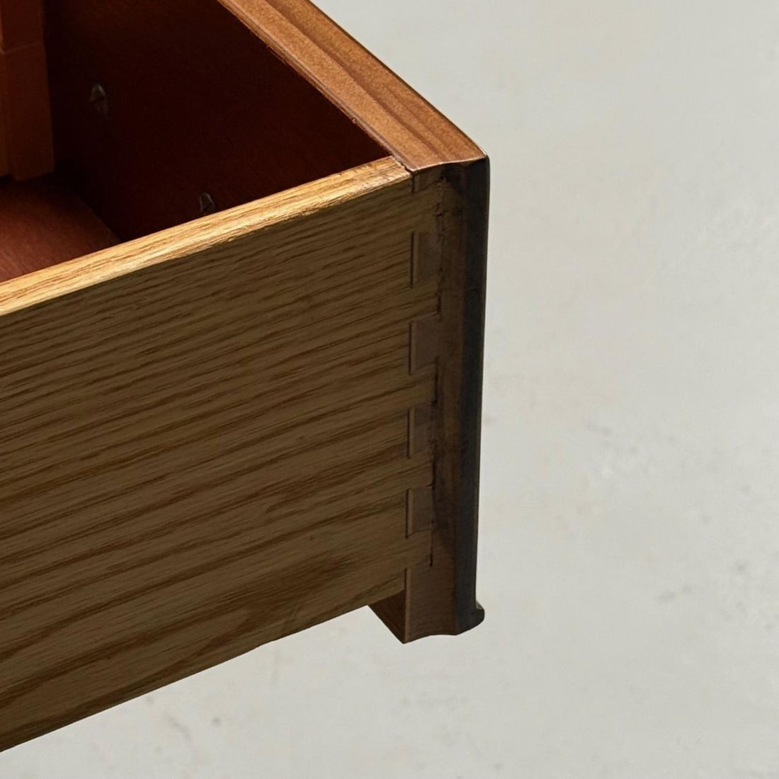 Paul Frankl, John Stuart, Mid-Century Modern, Dresser, Walnut, Brass, USA, 1950s - 9