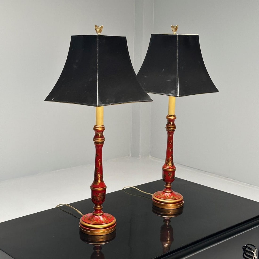 Chinoiserie, Table, Desk Lamps, Red Jappanned Wood, Giltwood, 1940s - 4
