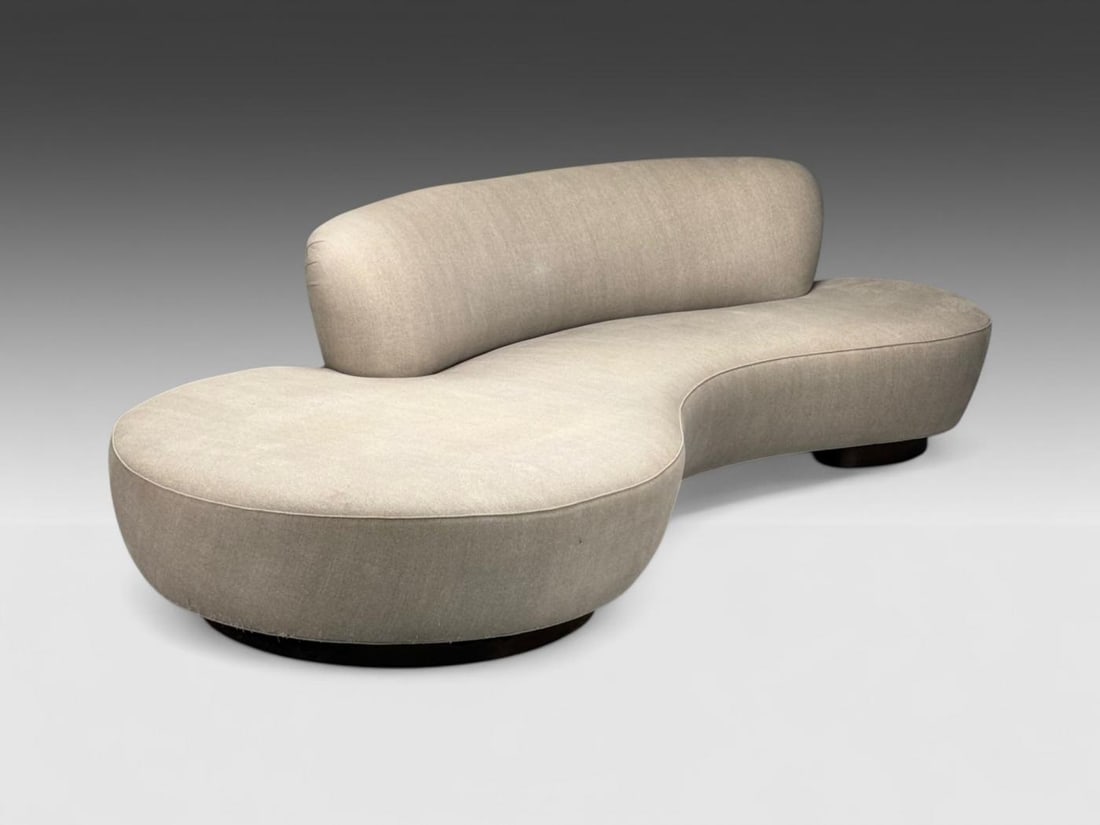 Vladimir Kagan, Walnut, Fabric, Monumental Serpentine Sofa, USA, 2000s - 3