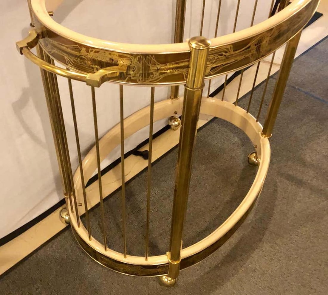 Mid-Century Modern Master-Craft Brass Acid Etched Bar-Cart or Serving Wagon - 6