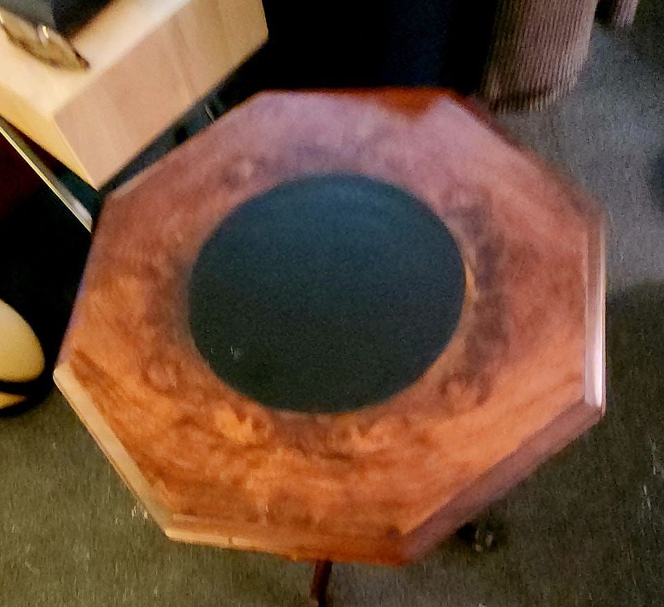 Rare antique Victorian or Regency octagonal burr walnut side table w/ ebonized wood insert 19"diam x - 4