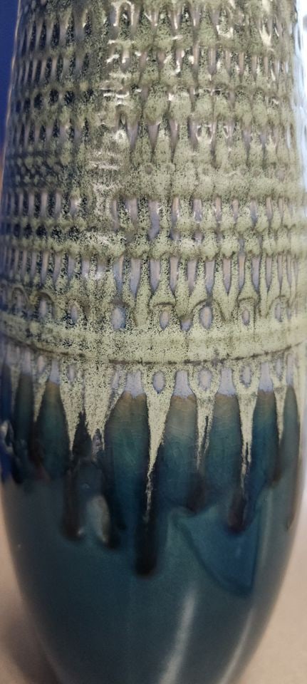 Very cool mid-century brutalist style ceramic multi-textured art vase. 10 x 3 - 5