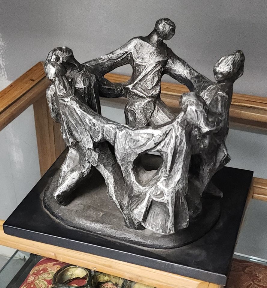 Mid-Century Brutalist Sculpture of Judeo Hora Dance by Klara Server for Austin Productions Circa 70s - 5