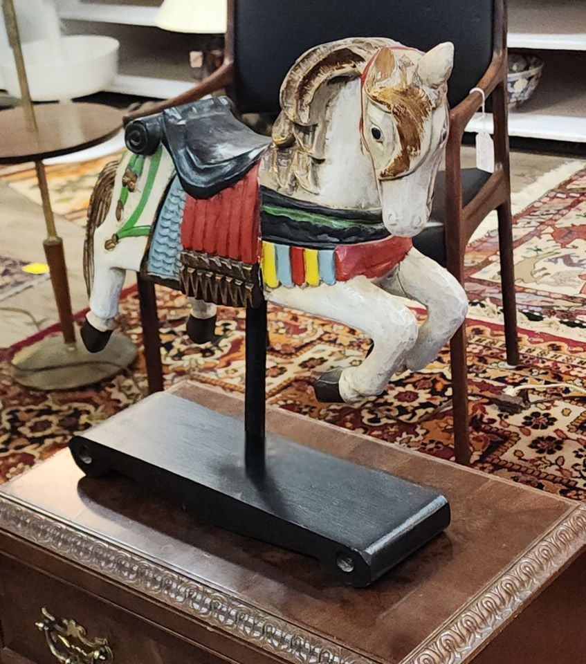 Collectible vintage folk art carved hand-painted wood carousel horse statue w/ vibrant colors. 12x15 - 5