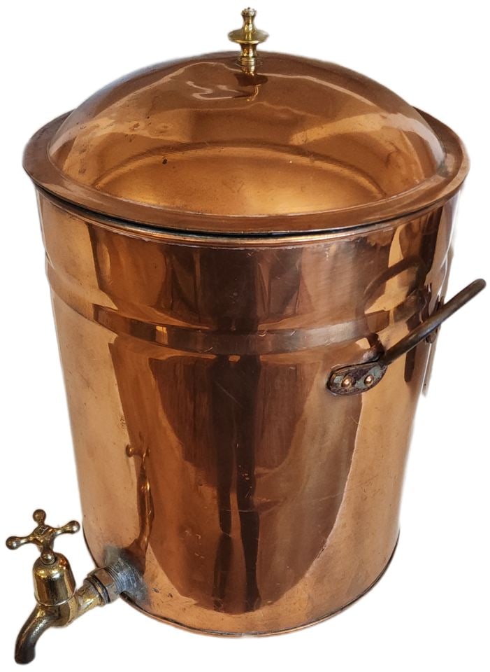 Highly collectible large antique copper water urn dispenser w/ brass fittings and tap. Circa 1900s (1 of 5)