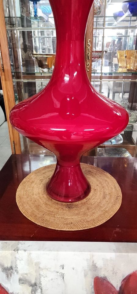 Hi-Design Monumental mid-century art glass vase. Heavy in the manner of Murano Glass. 25h x 15diam - 2