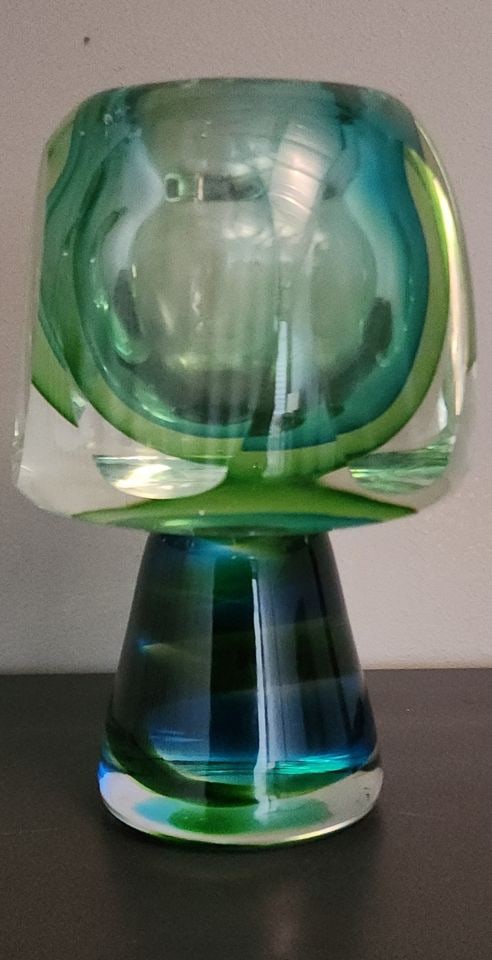 Heavy Murano design solid art glass small vase and candle holder. - 3