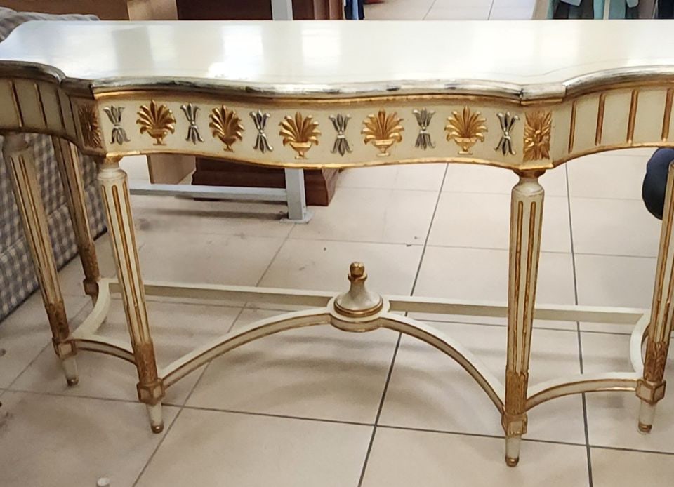 Magnificent Rare Vintage Neoclassical Italian Louis 16th Style Gilded Console. 61"x 22"x 32"h - 3