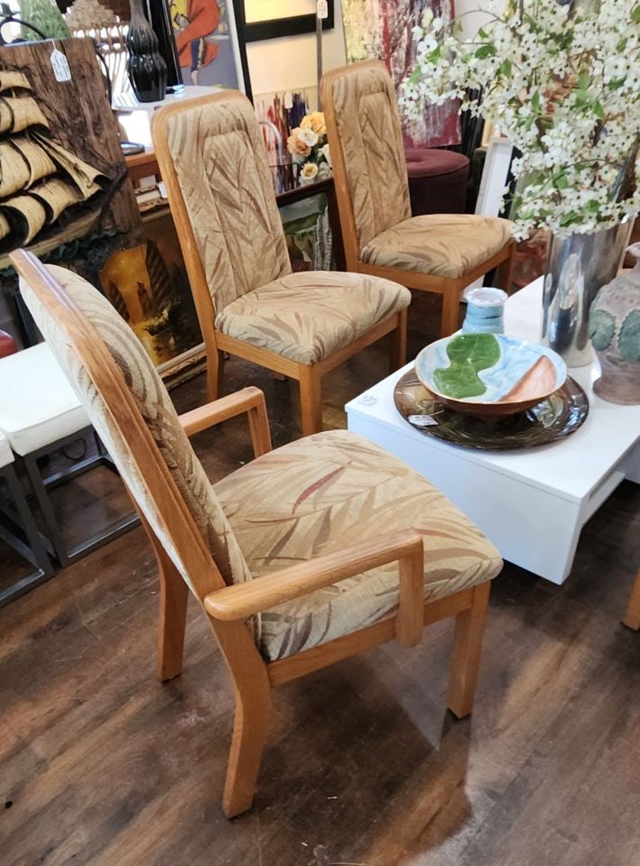 Set a 5 MCM upholstered oak dining chairs w/ great 1960s '70s pattern. From Kallen Industries USA - 2