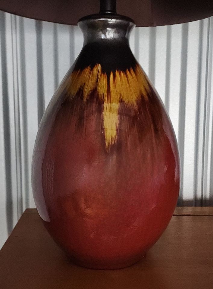 Pair of fabulous rare mid-century ceramic table lamps w/ shades & wonderful earth tone drip glaze. - 3