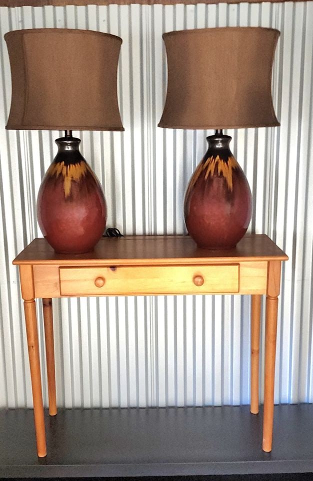 Pair of fabulous rare mid-century ceramic table lamps w/ shades & wonderful earth tone drip glaze. - 4