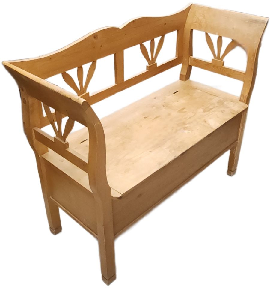 Scandinavian vintage or antique country style pine storage bench, known as a "settle". Seat lifts up (1 of 6)
