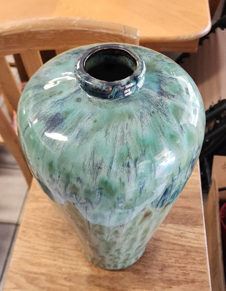 Vintage authentic large Chinese heavy ceramic art vase w/ brilliant glaze - 2