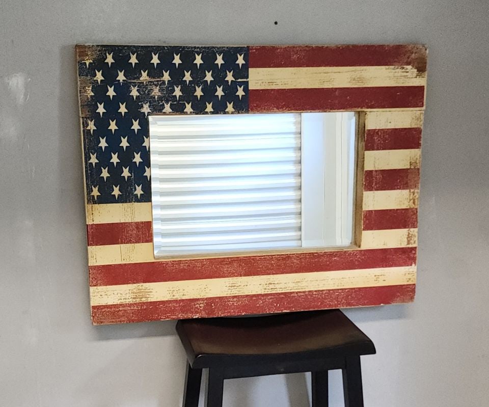 Vintage hand-painted American flag inspired mirror for any country, rustic & modern farmhouse decor. - 2