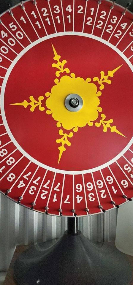 Rare collectible 40" Vintage "Wheel of Fortune" working casino or carnival wheel. (1 of 3)