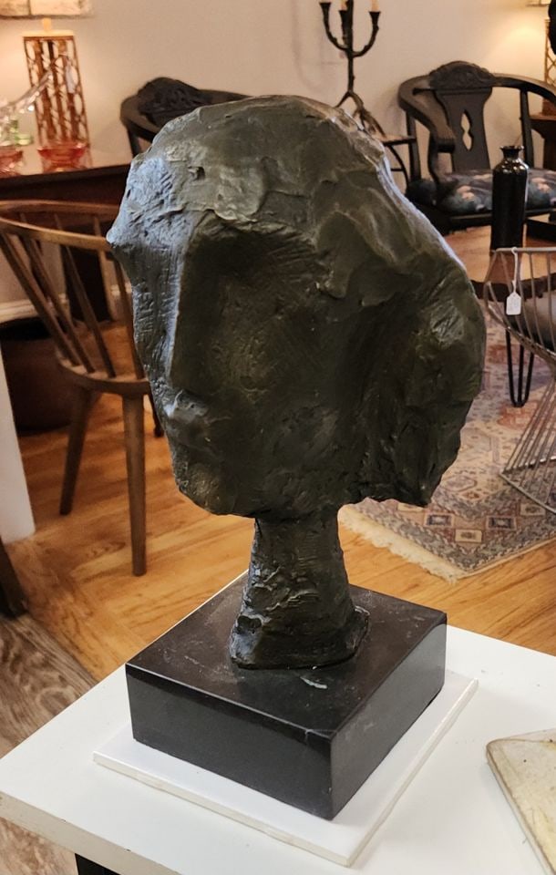 Giacometti Ltd edition vintage brutalist bronze sculpture of abstract female image. Facsimile: Alberto Giacometti (1901–1966) was a Swiss sculptor, painter, and draftsman, widely considered one of the most important sculptors of the 20th century. He is best known for his distinctive tall,