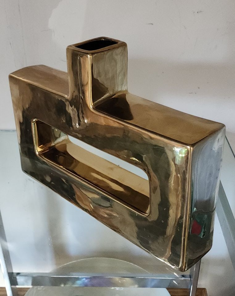 Stunning large Modernist ceramic architectural constructivist sculpture vase w/ brilliant gold glaze - 4