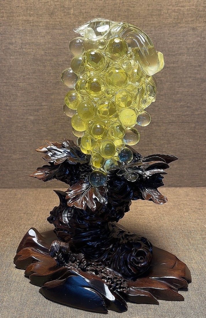 Natural Amethyst Grape Decoration - 2