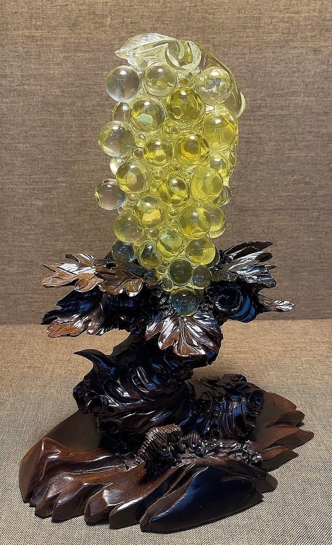 Natural Amethyst Grape Decoration - 3