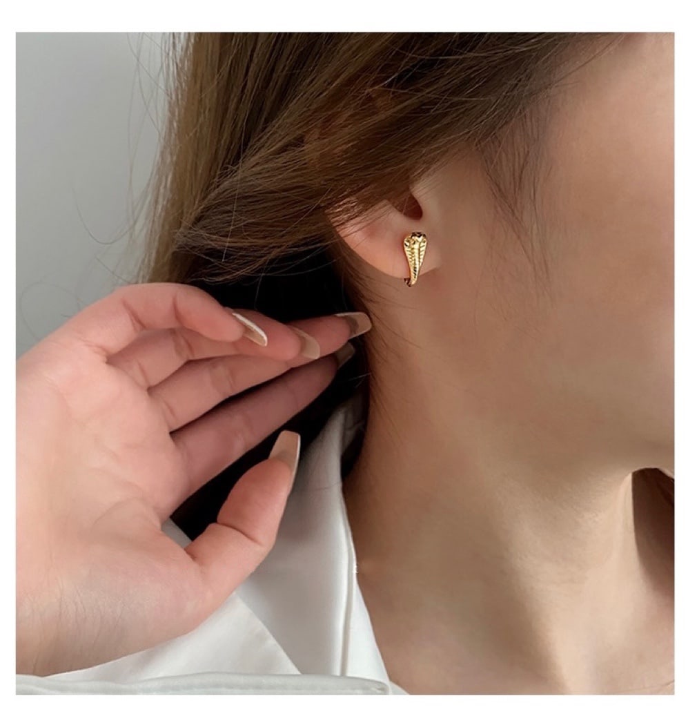 18K Diamond Snake Stud Earrings - 4