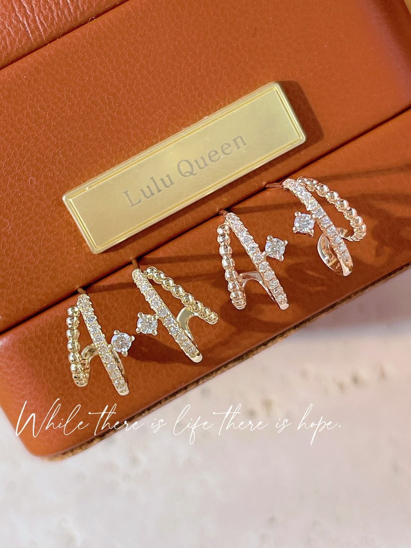 18k Set with Natural Diamonds Stud Earrings - 2