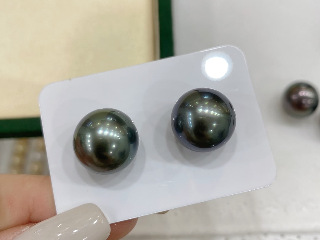 Natural Tahitian Black Pearl Studs - 2