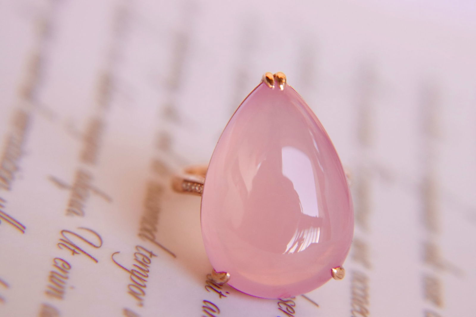18K Gold Pink Quartz Ring (1 of 7)