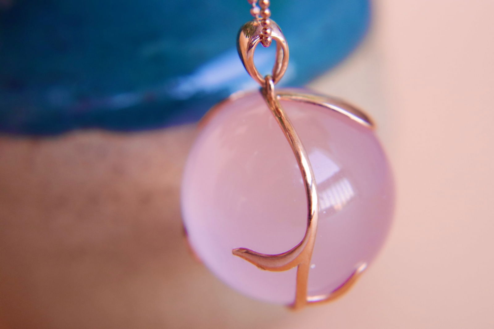 18K Gold Inlaid Pink Crystal Diamond Pendant - 2