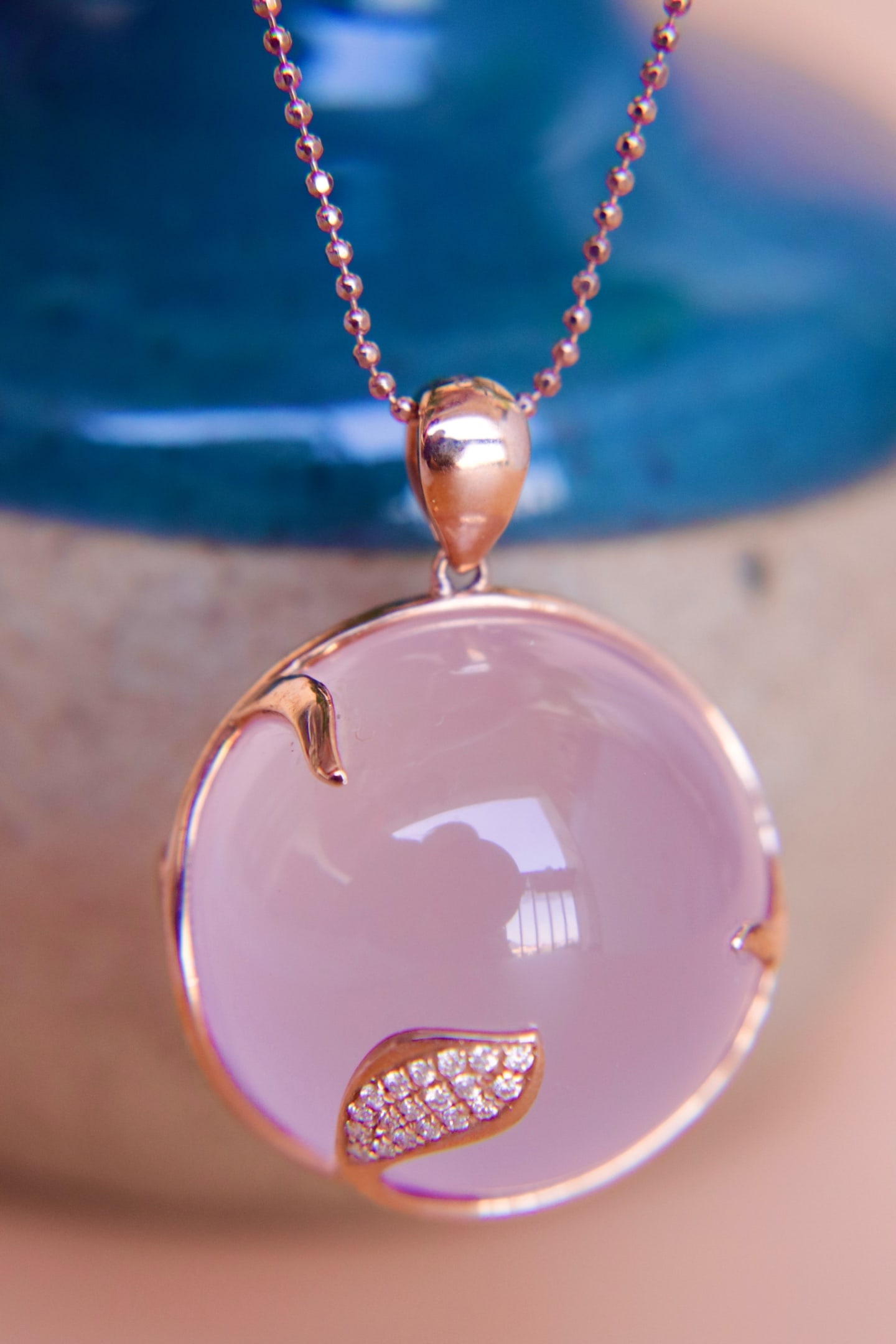 18K Gold Inlaid Pink Crystal Diamond Pendant - 3