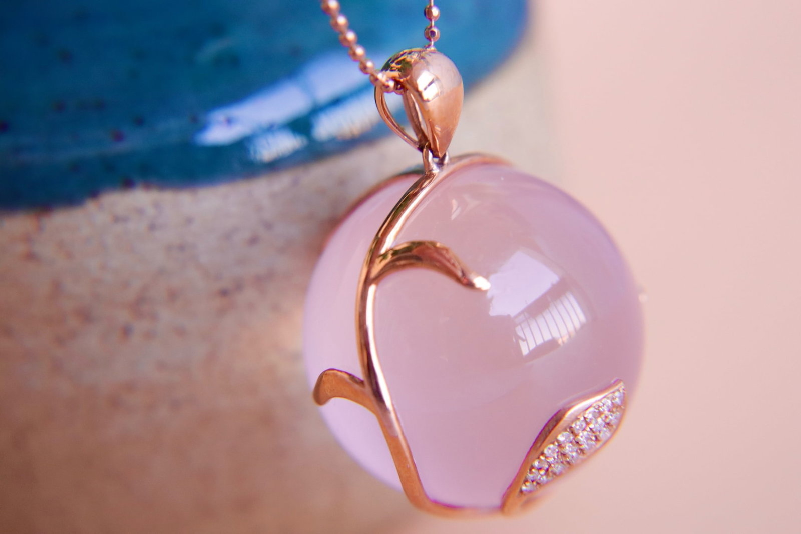 18K Gold Inlaid Pink Crystal Diamond Pendant - 5