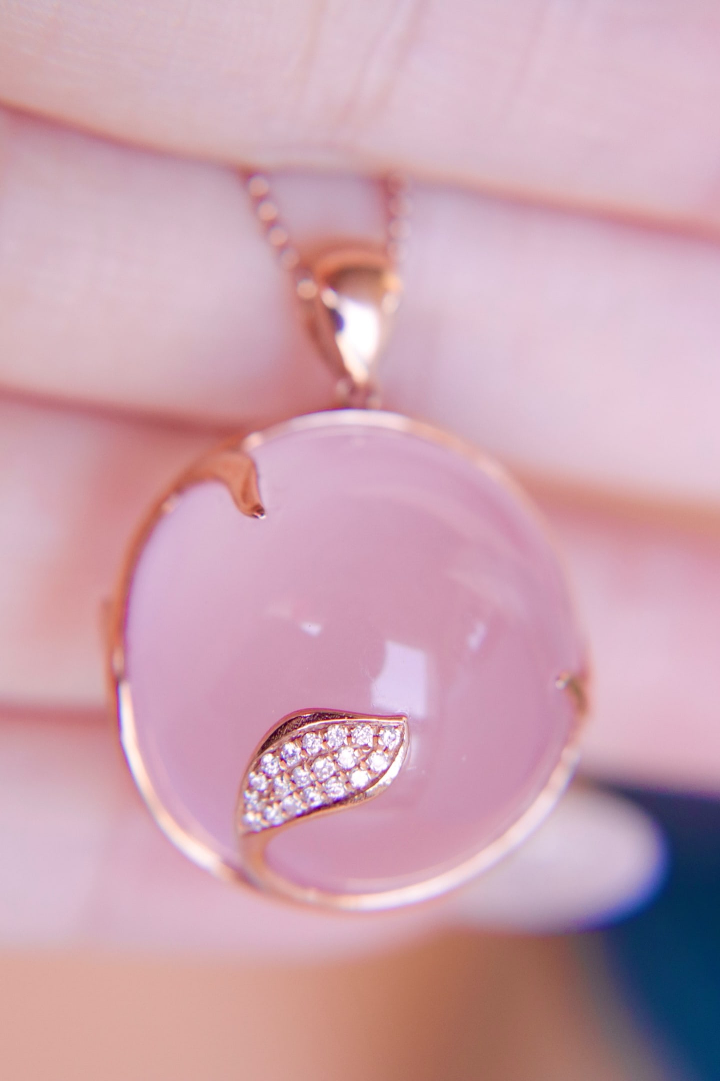 18K Gold Inlaid Pink Crystal Diamond Pendant - 7