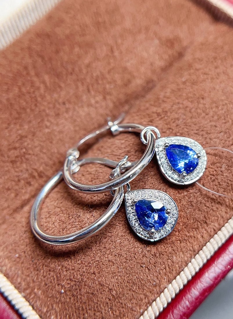 18K Gold Sapphire Earrings - 4