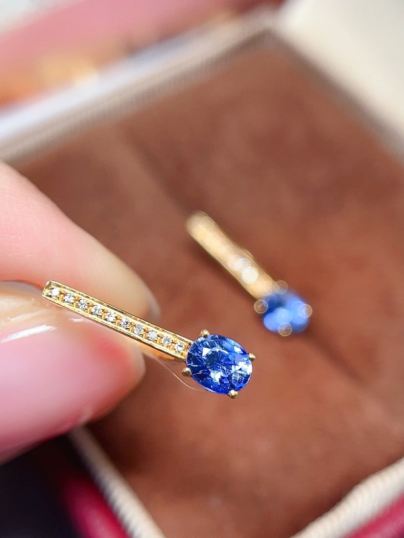 18K Gold Sapphire Earrings - 4