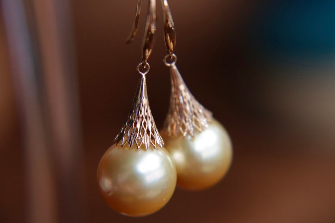18K Gold Sea Water Pearl Earrings - 6
