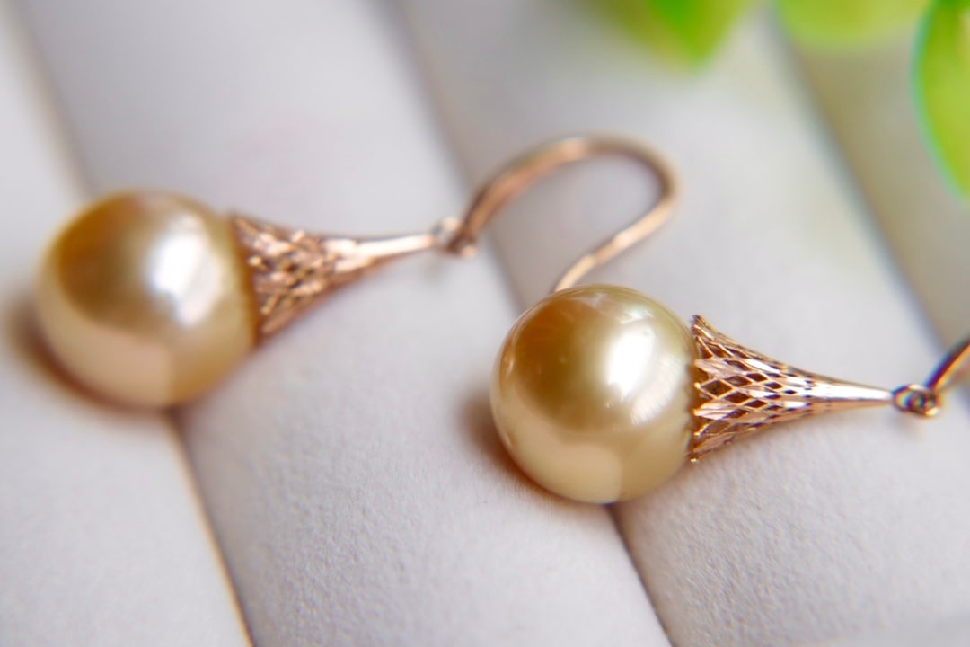 18K Gold Sea Water Pearl Earrings - 7
