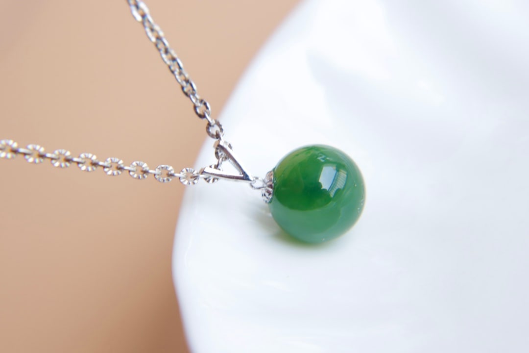 18K Gold Jade Pendant - 7