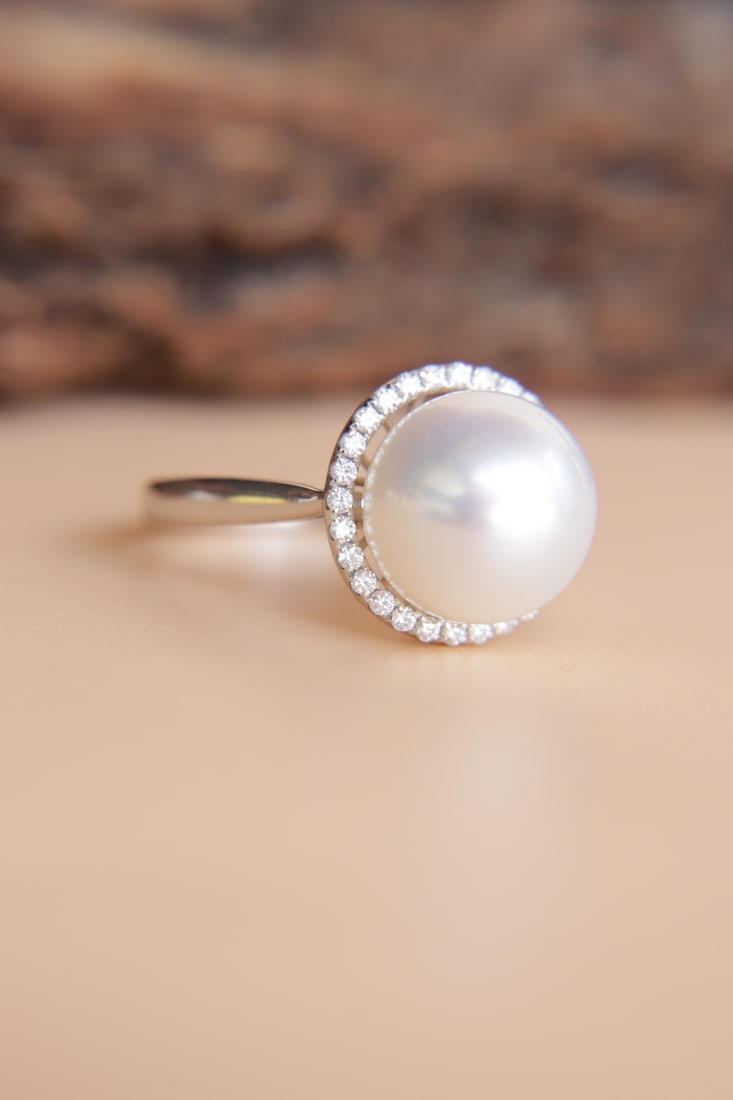 18K Gold Australian White Sea Pearl Ring - 8