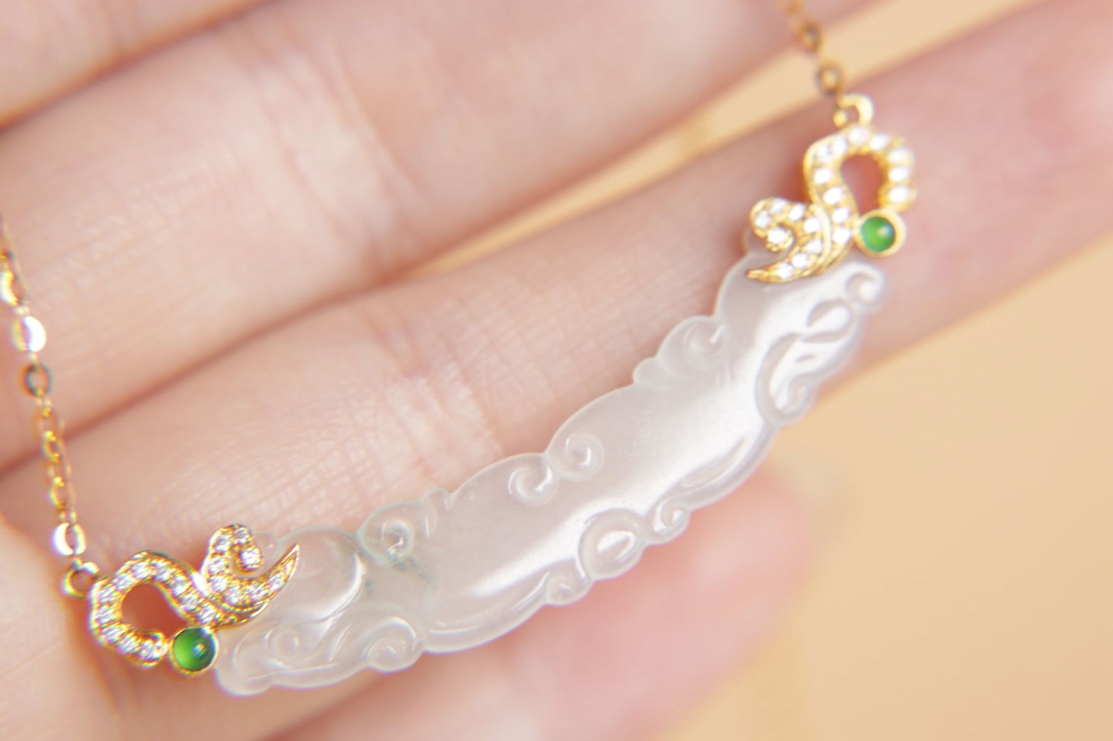 18K Gold Necklace with Natural Ice Jadeite and South African Diamonds - 7